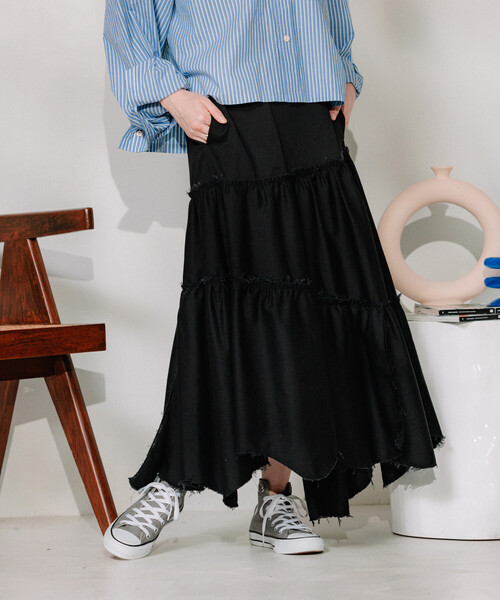 美品 RED VALENTINO デニムティアードスカート フレアスカート 38 美品 現行 レッド ヴァレンティノ デニムティアードミディ