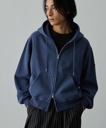 EMMA CLOTHES（エマクローズ）の「ヴィンテージメイク ラバープレート ショートダブルジップパーカー（パーカー・メンズ）」