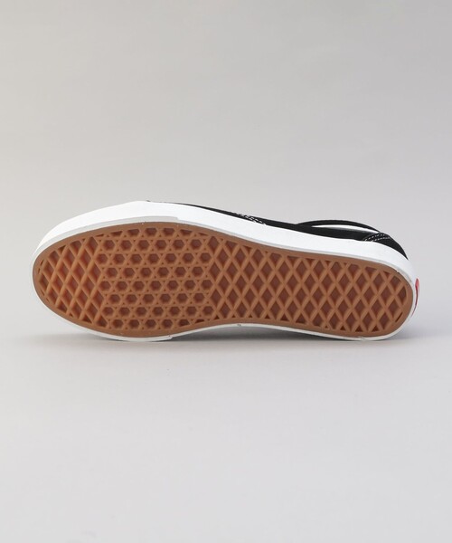 VANS(バンズ)の「【WEB限定】【VANS】OLD SKOOL LOWPRO / オールドスクール ローカットスニーカー(スニーカー・レディース・その他1/ホワイト/ブラック・23cm/23.5cm/24cm/24.5cm/25cm)」の6枚目の写真