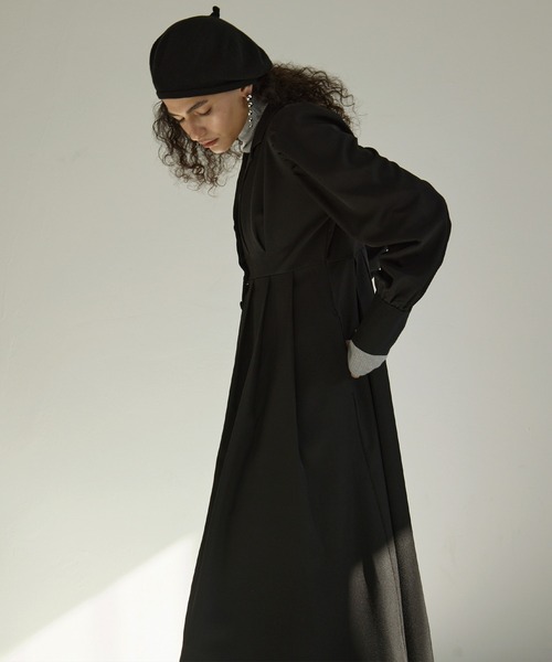 MIELI INVARIANT(ミエリインヴァリアント)の「Tailored Collar Tuck Dress(ワンピース・レディース・ブラック/ベージュ系その他・FREE)」の19枚目の写真