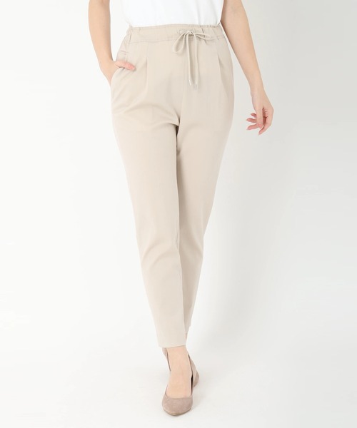 STRAWBERRY-FIELDS(ストロベリーフィールズ)の「タックテーパードパンツ ロングパンツ(その他パンツ・レディース・オフホワイト/ピンク/ダークブルー/ベージュ/ブラック・1/2/0)」の3枚目の写真