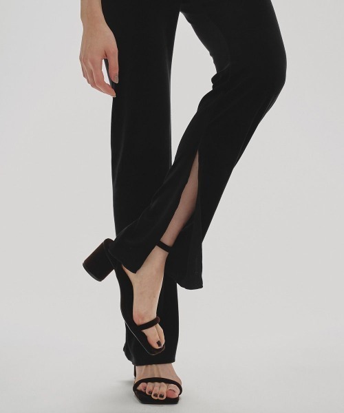 TODAYFUL（トゥデイフル）の「TODAYFUL　Velour Slit Leggings ベロアスリットレギンス/12520707（レギンス/スパッツ・レディース・ブラック・38/36）」の4枚目の写真