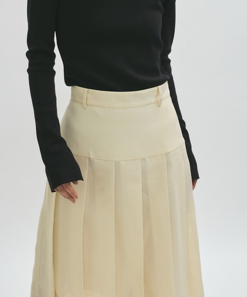 ADAM ET ROPE'（アダムエロペ）の「シアーオーガンジープリーツ