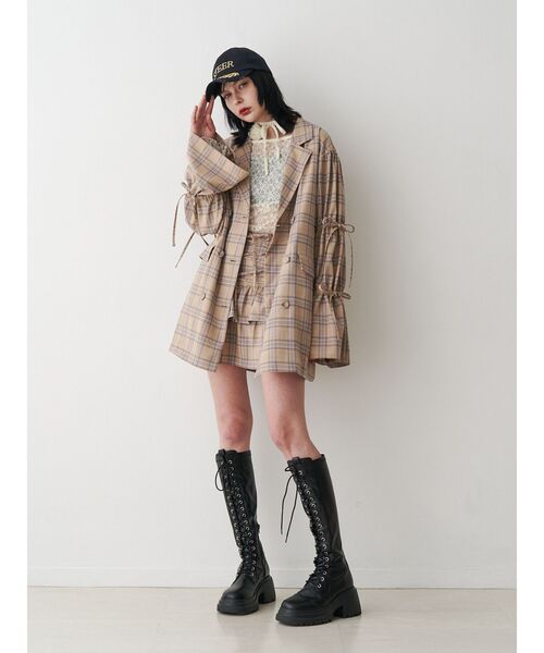 jouetie(ジュエティ)の「レースギャザーシアートップス コサージュ付き(Tシャツ/カットソー・レディース・アイボリー/ブラック/ボルドー・MEDIUM)」の13枚目の写真