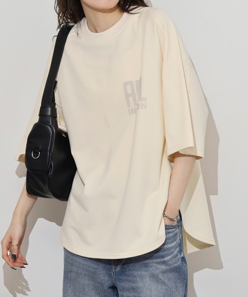 hunch(ハンチ)の「hunch ミニ裏毛ロゴプリント5分袖Tシャツ(Tシャツ/カットソー・レディース・チャコール/アイボリー/ベージュ・FREE)」の2枚目の写真