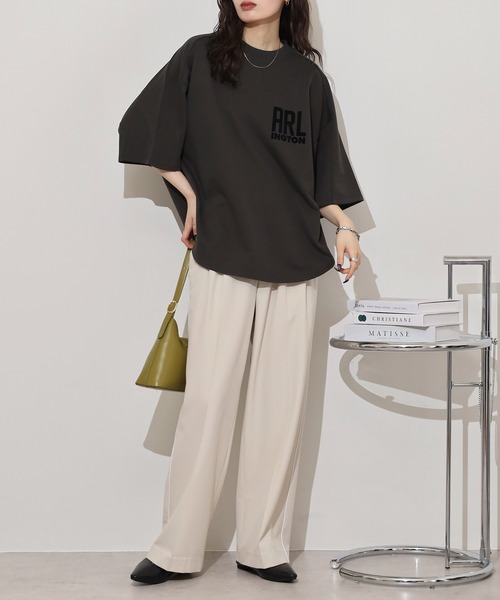 hunch(ハンチ)の「hunch ミニ裏毛ロゴプリント5分袖Tシャツ(Tシャツ/カットソー・レディース・チャコール/アイボリー/ベージュ・FREE)」の21枚目の写真