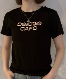 プレート付きロゴプリントTシャツ