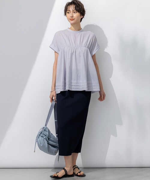 23区 S（ニジュウサンクチイサイサイズ）の「【撥水加工/洗える】シアーナイロンツイル ギャザー ブラウス（シャツ/ブラウス・レディース・ふじ色系/ダークブラウン系/ブラック系/ホワイト系・32）」の14枚目の写真