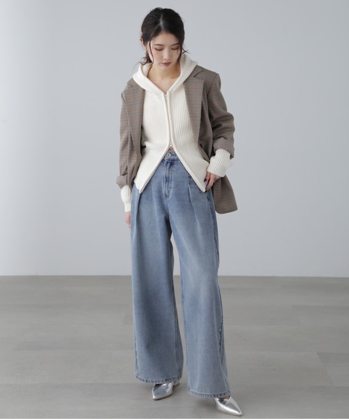 FREE'S MART（フリーズマート）の「スタッズ付きタックワイドデニムパンツ（デニムパンツ・レディース・ブルー系その他5/ケミカルウォッシュ・SMALL/MEDIUM）」の16枚目の写真