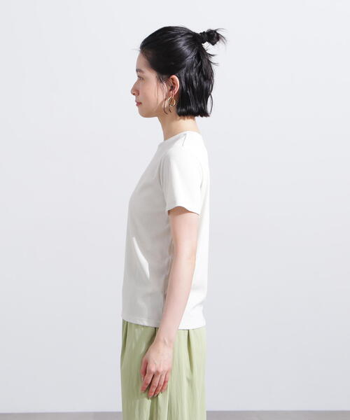 N.（N. Natural Beauty Basic）（エヌエヌナチュラルビューティーベーシック）の「ラメリブコンパクトＴ（Tシャツ/カットソー・レディース・オフホワイト/ブラック/イエロー/ブラウン・MEDIUM）」の13枚目の写真