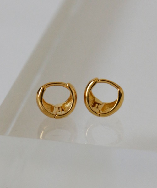 whoseA(フーシー)の「【silver925】Petit Pierce/プチ フープピアス(ピアス(両耳用)・レディース・ゴールド/シルバー・FREE)」の1枚目の写真