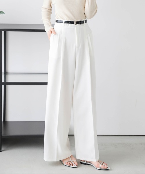 Lajour(ラジュール)の「【日本製】タックワイドパンツ(その他パンツ・レディース・ホワイト/カーキ/ブラック・M/L)」の6枚目の写真
