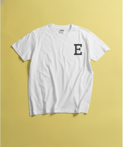 minius(ミニウス)の「【Alphabet 】オリジナルアルファベットデザイン アメカジカレッジロゴプリント半袖ホワイトTシャツ(Tシャツ/カットソー・メンズ・A/B/C/D/E/F/G/H/I/J/K/L/M/N/O/P/Q/R/S/T/U/V/W/X/Y/Z・SMALL/MEDIUM/LARGE/X-LARGE)」の5枚目の写真