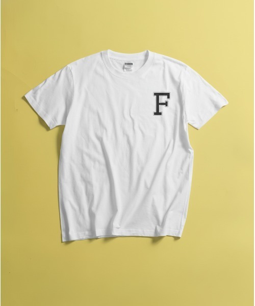 minius(ミニウス)の「【Alphabet 】オリジナルアルファベットデザイン アメカジカレッジロゴプリント半袖ホワイトTシャツ(Tシャツ/カットソー・メンズ・A/B/C/D/E/F/G/H/I/J/K/L/M/N/O/P/Q/R/S/T/U/V/W/X/Y/Z・SMALL/MEDIUM/LARGE/X-LARGE)」の6枚目の写真