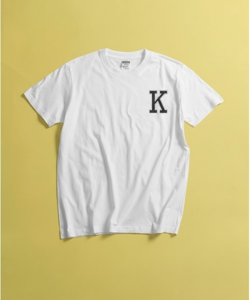 minius(ミニウス)の「【Alphabet 】オリジナルアルファベットデザイン アメカジカレッジロゴプリント半袖ホワイトTシャツ(Tシャツ/カットソー・メンズ・A/B/C/D/E/F/G/H/I/J/K/L/M/N/O/P/Q/R/S/T/U/V/W/X/Y/Z・SMALL/MEDIUM/LARGE/X-LARGE)」の11枚目の写真