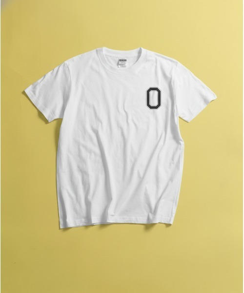 minius(ミニウス)の「【Alphabet 】オリジナルアルファベットデザイン アメカジカレッジロゴプリント半袖ホワイトTシャツ(Tシャツ/カットソー・メンズ・A/B/C/D/E/F/G/H/I/J/K/L/M/N/O/P/Q/R/S/T/U/V/W/X/Y/Z・SMALL/MEDIUM/LARGE/X-LARGE)」の15枚目の写真
