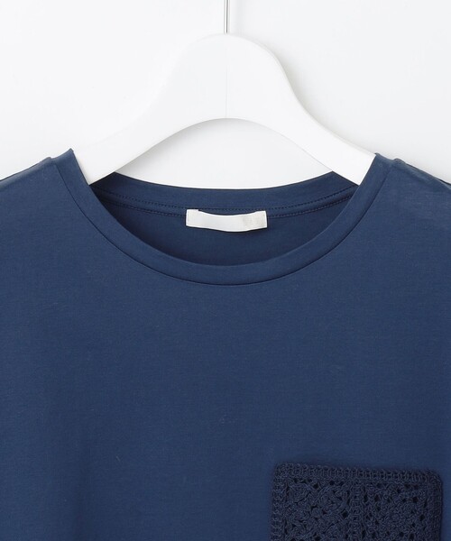 自由区(ジユウク)の「クロッシェポケット Tシャツ(Tシャツ/カットソー・レディース・ブラック系/ダルブルー系/アイボリー系・32)」の14枚目の写真
