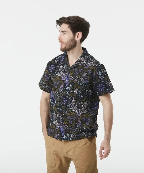 PICTURE ORGANIC CLOTHING(ピクチャーオーガニッククロージング)の「【PICTURE/ピクチャー】MOKARA SHIRT 半袖 総柄 オープンカラー 開襟 シャツ ポケット(シャツ/ブラウス・メンズ・ブラック×パープル/ベージュ系その他/ベージュ系その他2・MEDIUM/LARGE/X-LARGE)」の9枚目の写真