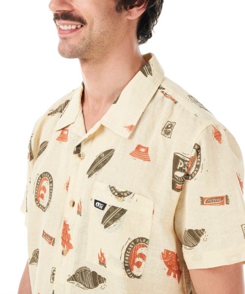 PICTURE ORGANIC CLOTHING(ピクチャーオーガニッククロージング)の「【PICTURE/ピクチャー】MOKARA SHIRT 半袖 総柄 オープンカラー 開襟 シャツ ポケット(シャツ/ブラウス・メンズ・ブラック×パープル/ベージュ系その他/ベージュ系その他2・MEDIUM/LARGE/X-LARGE)」の15枚目の写真