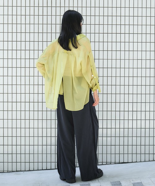 united tokyo トランスフォームシアーシャツ2way ノースリー美品 united tokyo トランスフォームシアーシャツ2way ノースリー美品