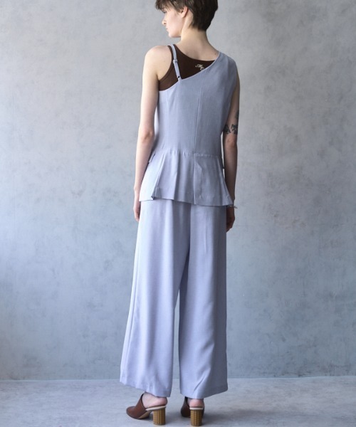 Muel Chic(ミュエルシック)の「Dakota rompers ダコタロンパース(サロペット/オーバーオール・レディース・ライトブルー/ベージュ/ネイビー・FREE)」の15枚目の写真