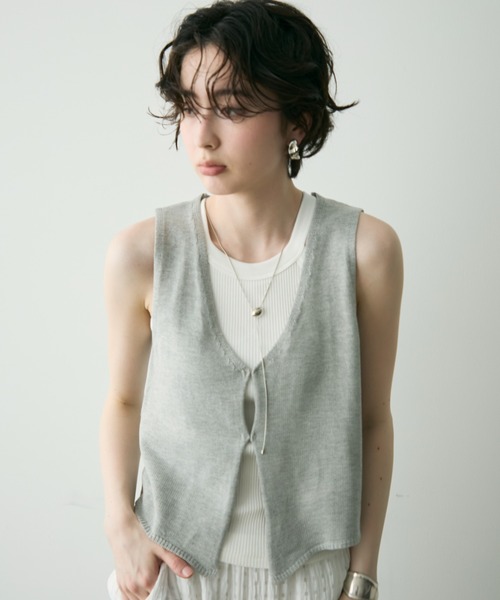 Trish（トリッシュ）の「前開きニットベスト（ベスト・レディース・グレー/ブラック・FREE）」の3枚目の写真