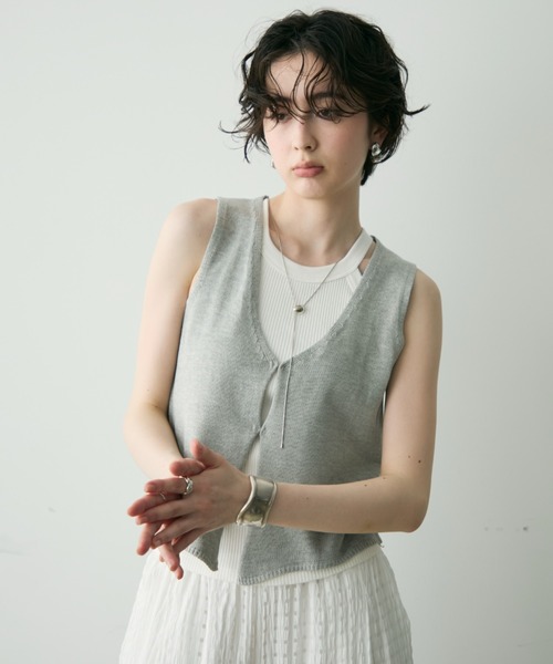 Trish（トリッシュ）の「前開きニットベスト（ベスト・レディース・グレー/ブラック・FREE）」の5枚目の写真