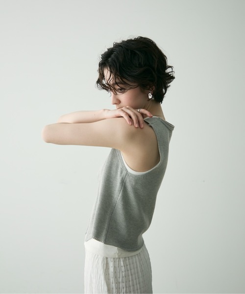 Trish（トリッシュ）の「前開きニットベスト（ベスト・レディース・グレー/ブラック・FREE）」の8枚目の写真