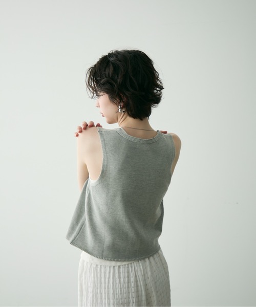 Trish（トリッシュ）の「前開きニットベスト（ベスト・レディース・グレー/ブラック・FREE）」の9枚目の写真
