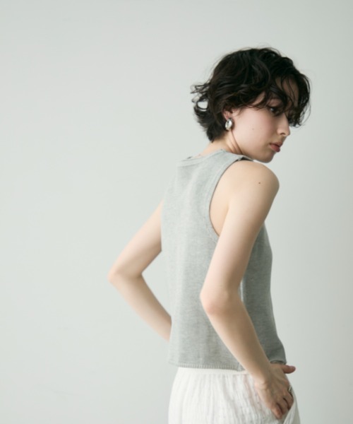 Trish（トリッシュ）の「前開きニットベスト（ベスト・レディース・グレー/ブラック・FREE）」の11枚目の写真