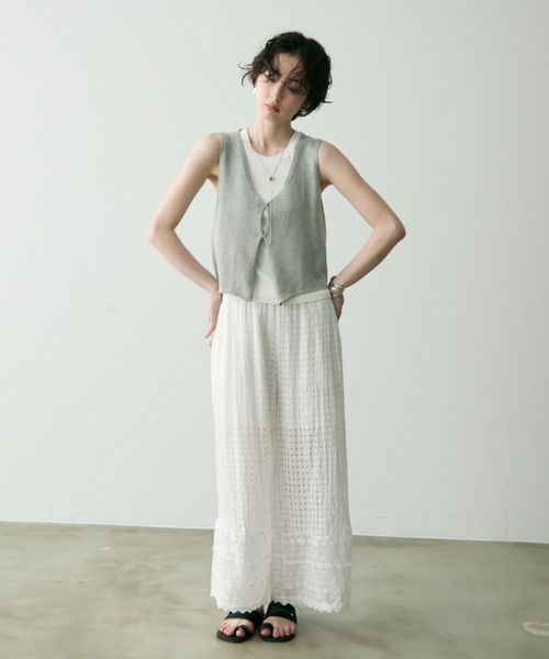 Trish（トリッシュ）の「前開きニットベスト（ベスト・レディース・グレー/ブラック・FREE）」の14枚目の写真