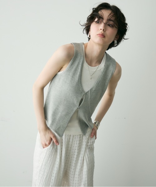 Trish（トリッシュ）の「前開きニットベスト（ベスト・レディース・グレー/ブラック・FREE）」の6枚目の写真