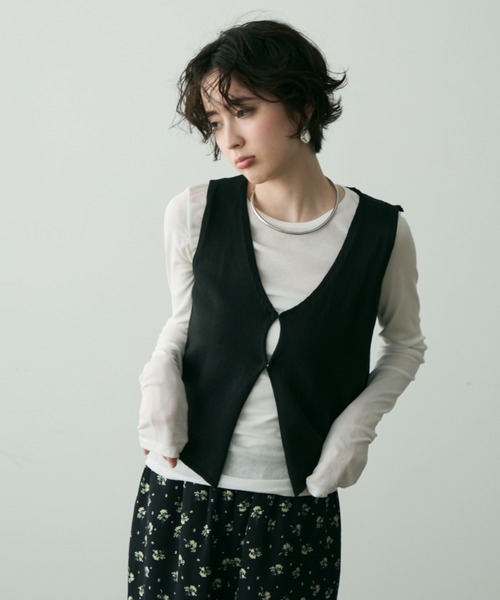 Trish（トリッシュ）の「前開きニットベスト（ベスト・レディース・グレー/ブラック・FREE）」の19枚目の写真