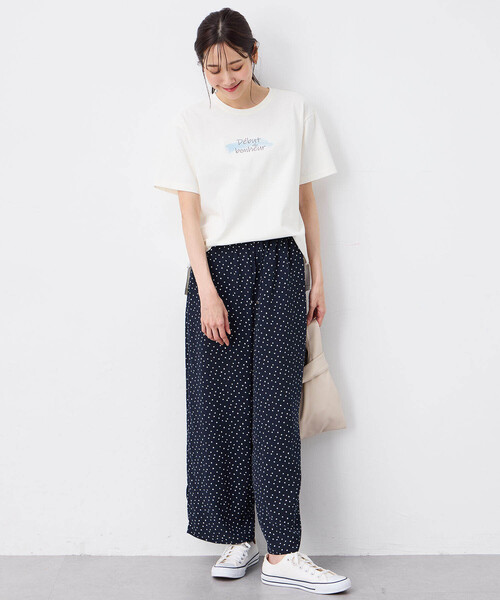 Petit Honfleur（プチオンフルール）の「【接触冷感】ストレッチドットプリントパンツ（スラックス・レディース・ネイビー・M/L）」の9枚目の写真