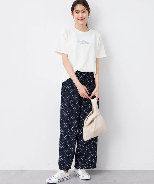 Petit Honfleur（プチオンフルール）の「【接触冷感】ストレッチドットプリントパンツ（スラックス・レディース・ネイビー・M/L）」の8枚目の写真