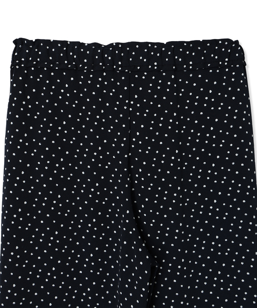 Petit Honfleur（プチオンフルール）の「【接触冷感】ストレッチドットプリントパンツ（スラックス・レディース・ネイビー・M/L）」の4枚目の写真