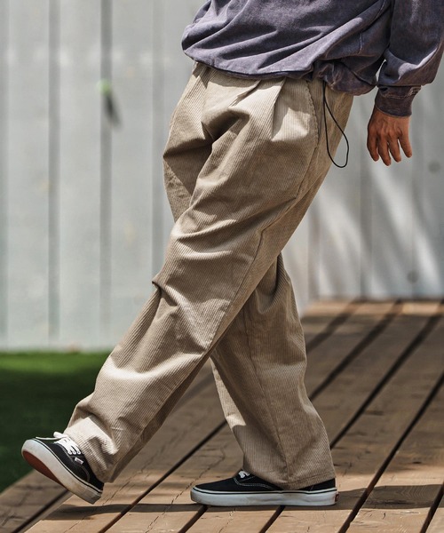 CAMBIO（カンビオ）の「mp13787- Stretch Corduroy Wide Straight Pants ワイドストレートパンツ（その他パンツ・メンズ・サンドベージュ/チャコール/ブラック/アーミー・S/M/L）」の6枚目の写真