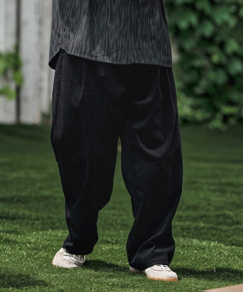 CAMBIO（カンビオ）の「mp13787- Stretch Corduroy Wide Straight Pants ワイドストレートパンツ（その他パンツ・メンズ・サンドベージュ/チャコール/ブラック/アーミー・S/M/L）」の9枚目の写真
