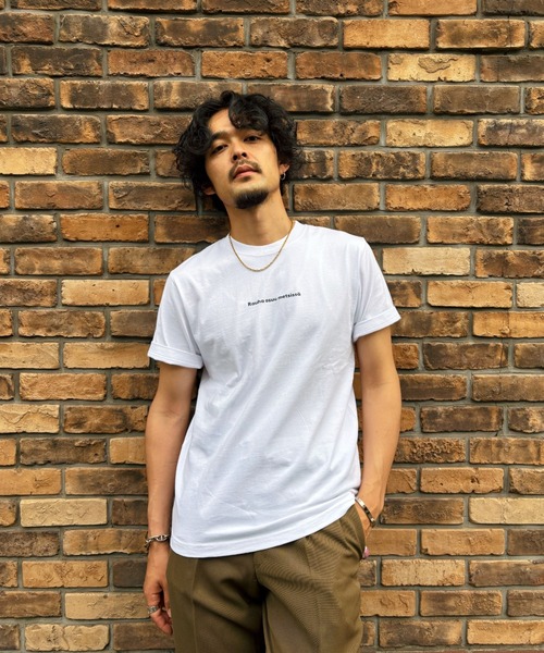 B'day(ビーデイ)の「ヘヴィウェイト天竺 プリント 半袖 クルーネック コットン100%(Tシャツ/カットソー・メンズ・ブラック/ホワイト/グレイッシュベージュ・LARGE/MEDIUM)」の5枚目の写真