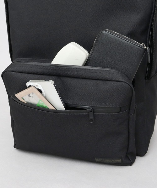 WILDERNESS EXPERIENCE（ウィルダネスエクスペリエンス）の「日本製 ポリエステル 大容量 スーパービッグ デイパック A4対応（バックパック/リュック・メンズ・ブラック・FREE）」の18枚目の写真