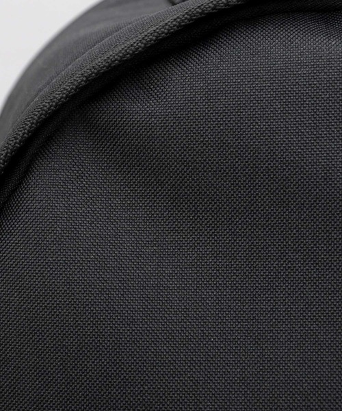 WILDERNESS EXPERIENCE（ウィルダネスエクスペリエンス）の「日本製 ポリエステル 大容量 スーパービッグ デイパック A4対応（バックパック/リュック・メンズ・ブラック・FREE）」の4枚目の写真