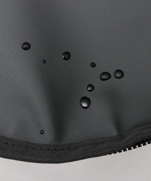 WILDERNESS EXPERIENCE（ウィルダネスエクスペリエンス）の「日本製 ポリエステル 大容量 スーパービッグ デイパック A4対応（バックパック/リュック・メンズ・ブラック・FREE）」の5枚目の写真