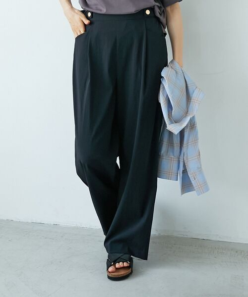 le.coeur blanc（ルクールブラン）の「《手洗い可能》RNストレッチセミワイドタックパンツ（その他パンツ・レディース・ブラック/モカ/ベージュ・38）」の6枚目の写真