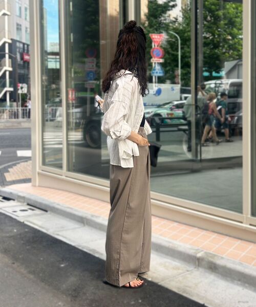 le.coeur blanc（ルクールブラン）の「《手洗い可能》RNストレッチセミワイドタックパンツ（その他パンツ・レディース・ブラック/モカ/ベージュ・38）」の17枚目の写真