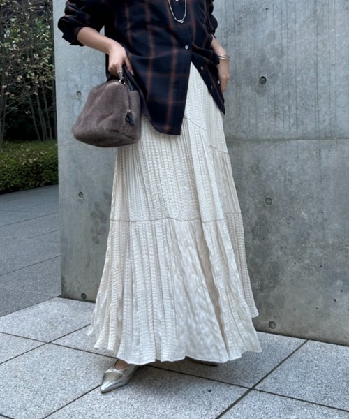 Jena espace merveilleux（ジェナ　エスパスメルヴェイユ）の「【新色登場】【30分で完売！】クリンクルアシメギャザースカート（スカート・レディース・ブラック/アイボリー/パープル/ピンク/ブラウン・FREE）」の7枚目の写真