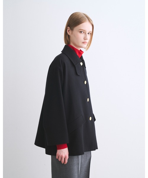Traditional Weatherwear(トラディショナルウェザーウェア)の「LINTON SHORT(ステンカラーコート・レディース・ブラック/ネイビー/ライトグレー・32/34)」の8枚目の写真