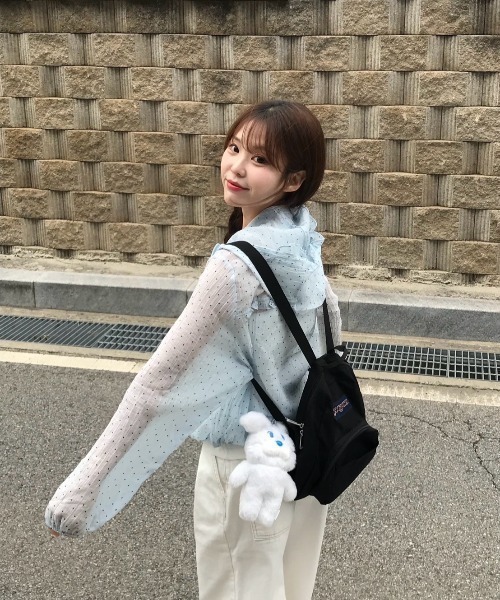 VIBGYOR（ヴィブジョー）の「【LAMPOON】シアードットフリルパーカー（パーカー・レディース・ホワイト・FREE）」の4枚目の写真