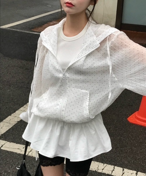 VIBGYOR（ヴィブジョー）の「【LAMPOON】シアードットフリルパーカー（パーカー・レディース・ホワイト・FREE）」の11枚目の写真