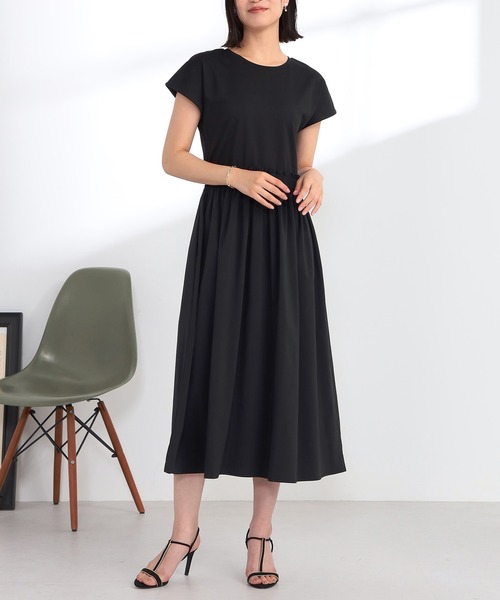 GALLORIA(ギャローリア)の「異素材ドッキングワンピース(ワンピース・レディース・ブラック/ネイビー・S/M/L/LL)」の3枚目の写真