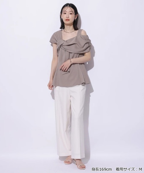 Mystrada（マイストラーダ）の「ツイストペプラムブラウス（シャツ/ブラウス・レディース・ライトパープル/ダークブラウン/モカ/ベージュ系その他・36/38）」の13枚目の写真